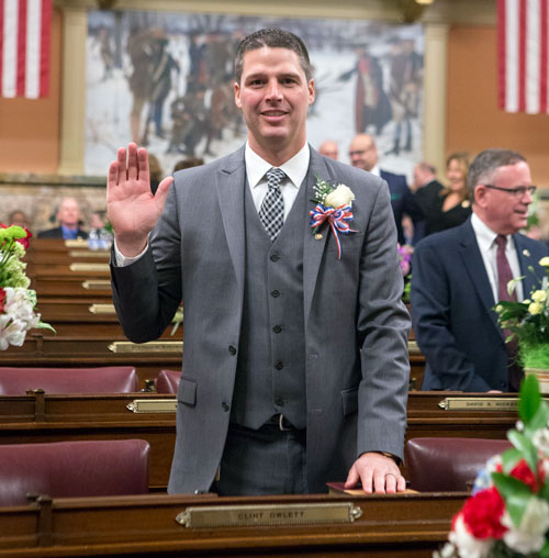 Owlett Takes Oath of Office for 2019-20 Legislative Session